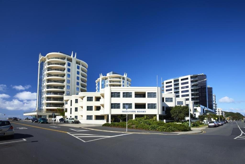 Oceanside Resort Internal Ground Floor Studio Unit Privately Owned In Mt Maunganui No External Window Or Air Conditioning Mount Maunganui Exterior photo